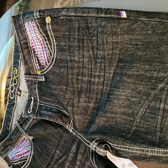 COOGI JEANS - AUSTRALIA - Picture 7 of 9